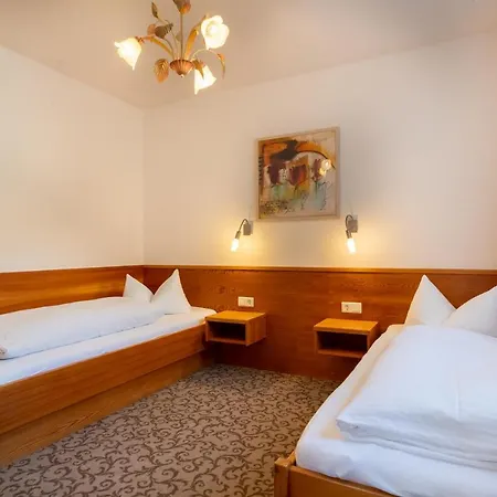 Hotel Kinderhotel Larchenhof Obsteig