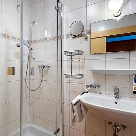 Hotell Laerchenhof 4*